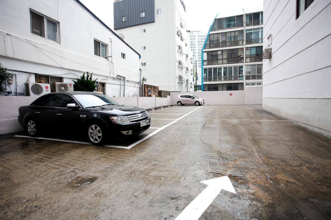 Motel Gwangan Blue Moon à Busan Extérieur photo