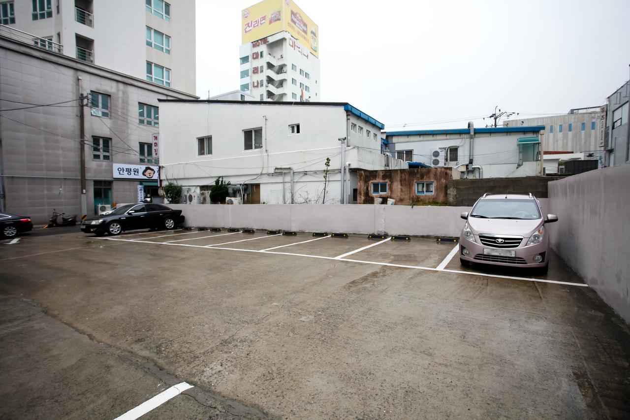 Motel Gwangan Blue Moon à Busan Extérieur photo
