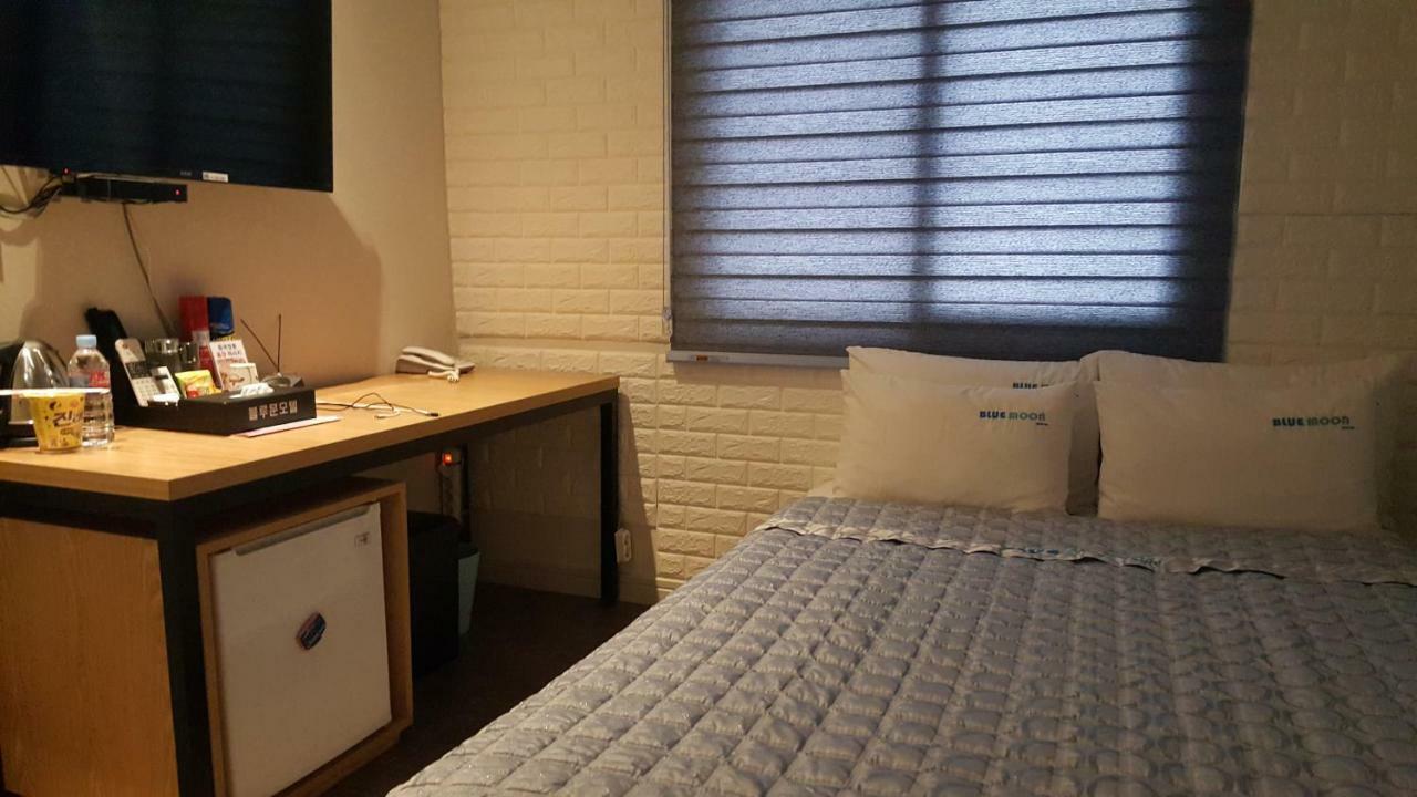 Motel Gwangan Blue Moon à Busan Extérieur photo